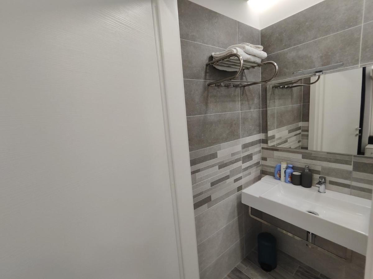 B&B Il Regno Delle Due Sicilie Nápoly Kültér fotó